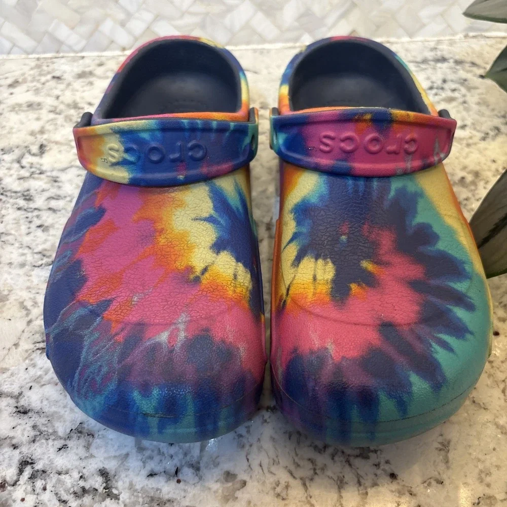 Crocs Tie‎ Dye Rainbow Bistro Graphic Clogs Sandals Colorful Mens 7 Womens 9 US